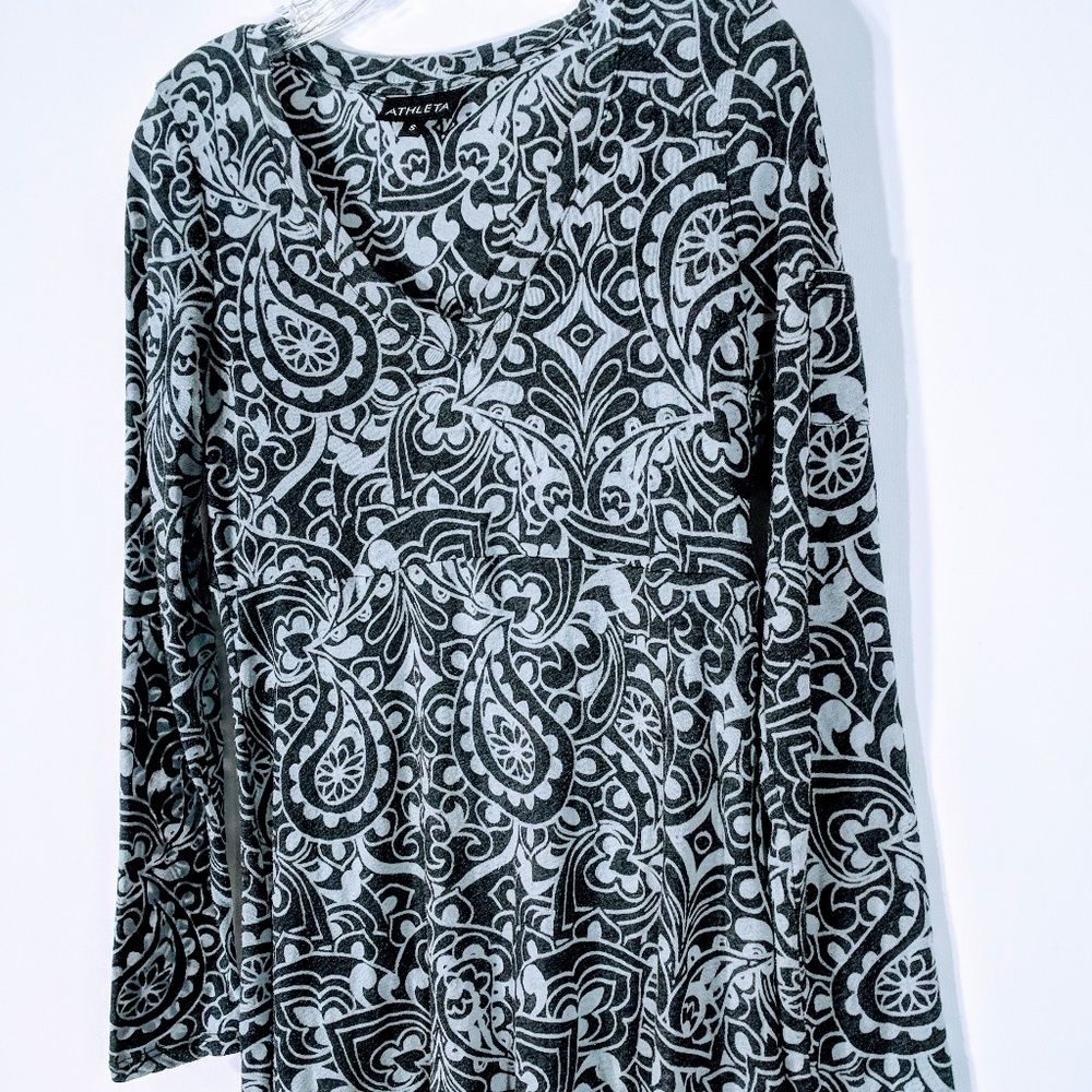 Athleta Long Sleeve Tunic Top Asymmetrical Bottom
